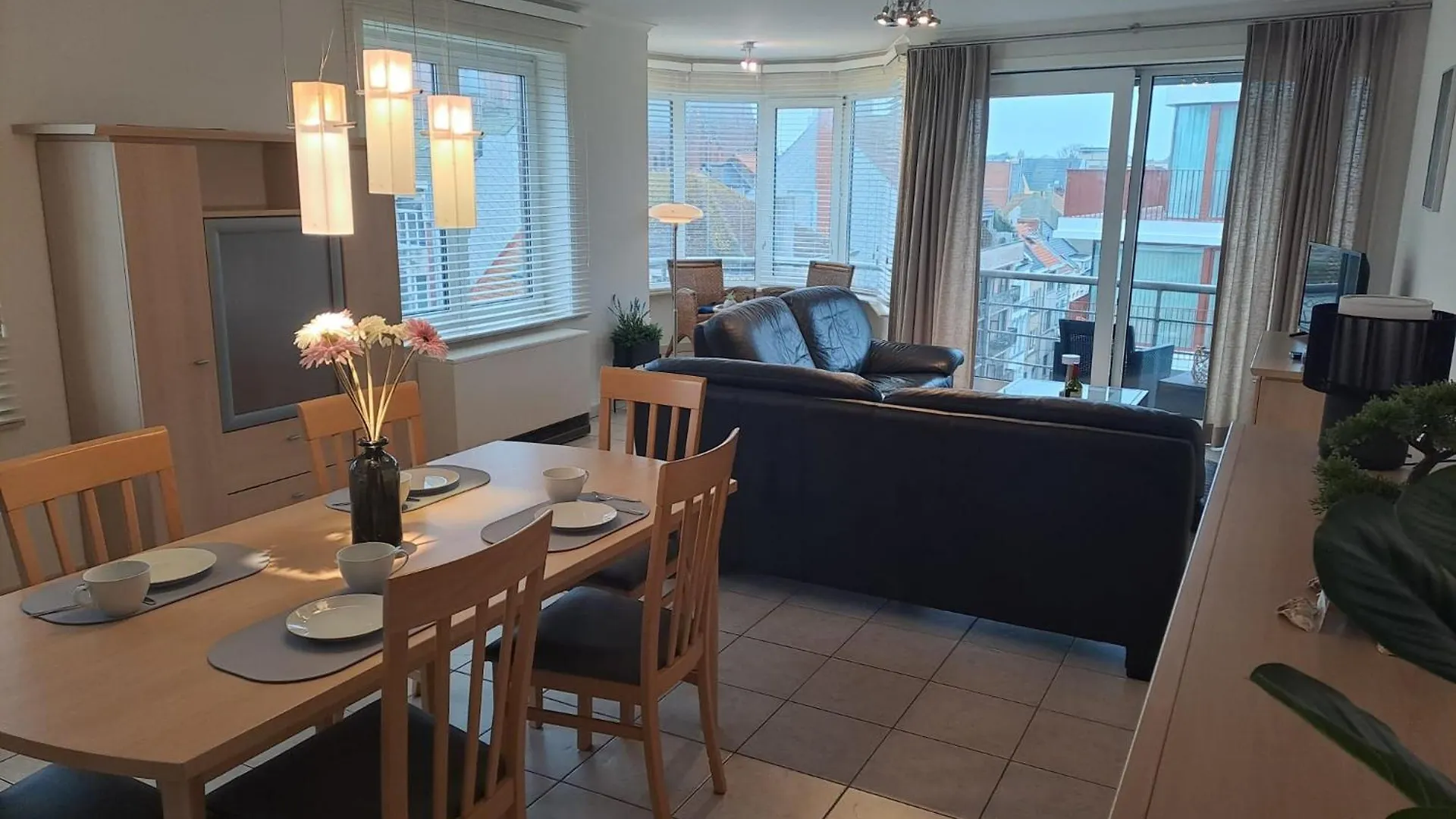 2-Bedroom Holiday Apartment In The Center Of Ostend T40
